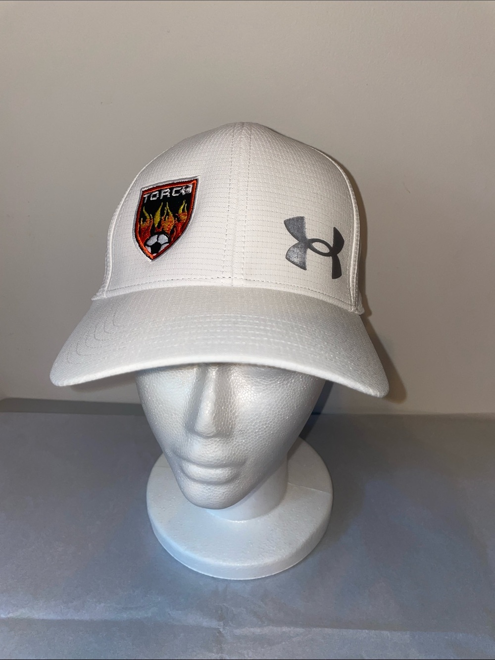 Under Armour White Baseball Cap with Torch Patch and Gray UA Logo NWT